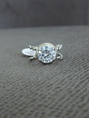 Noa Zuman Silver🤍 Clear Crystal💎 Ring💍